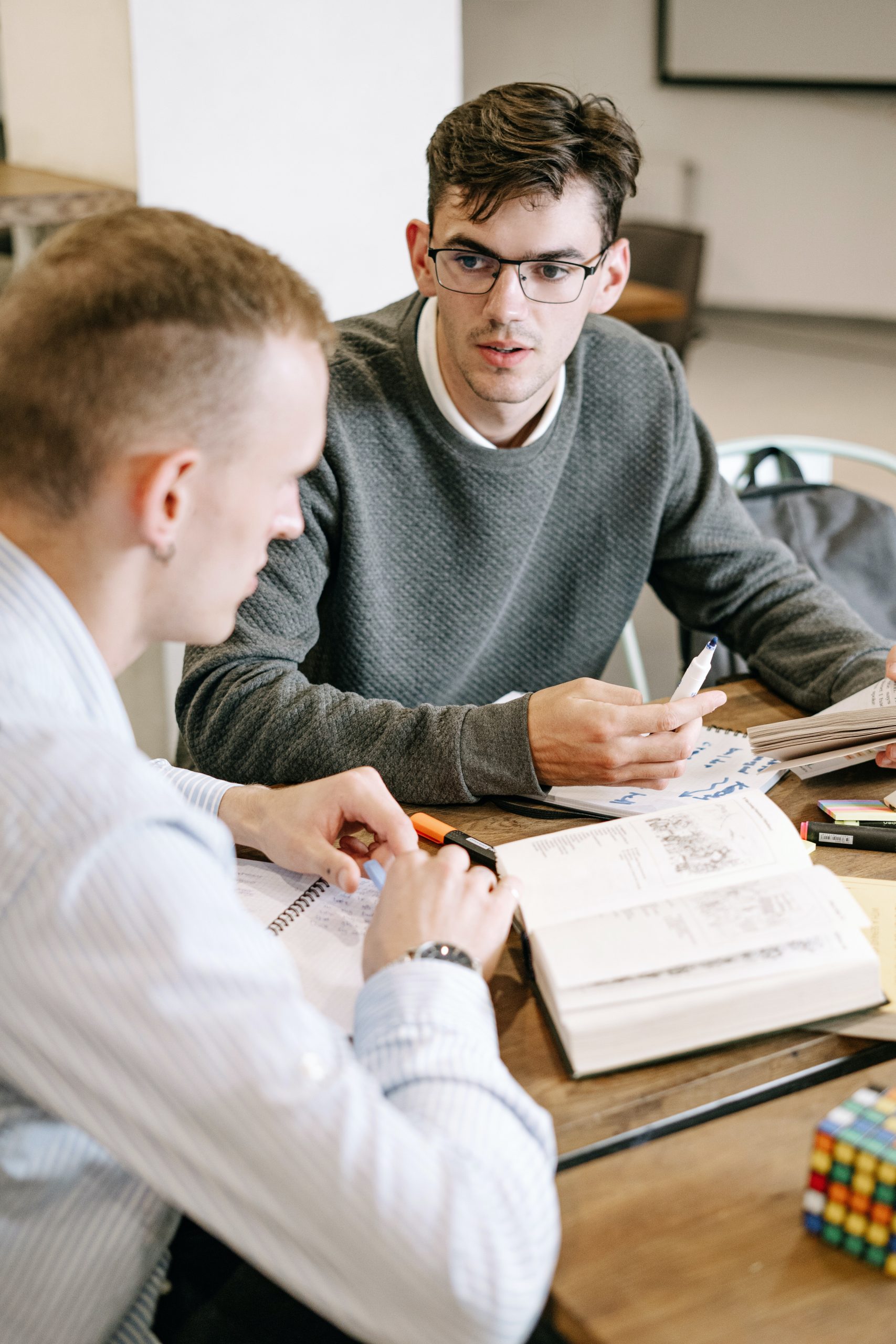 Boy and teacher taking Junior and Leaving Cert German Grinds for the German Oral